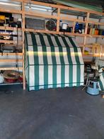 Groen creme 135 breed 115 uitval oudejaars koopje 300€, Tuin en Terras, Parasols, Ophalen of Verzenden, Zo goed als nieuw