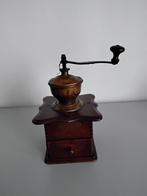 Hand koffiemolen, Antiek en Kunst, Antiek | Keukenbenodigdheden, Ophalen of Verzenden