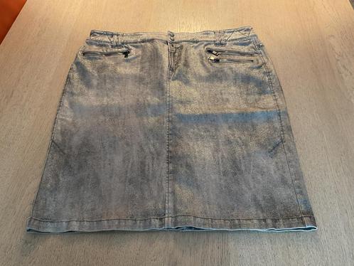 Marc cain N5  ROK.  ZGAN, Kleding | Dames, Rokken, Zo goed als nieuw, Maat 42/44 (L), Zwart, Ophalen of Verzenden