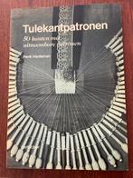 Tulekantpatronen - 50 kanten met uitneembare patronen, Hobby en Vrije tijd, Ophalen of Verzenden, Zo goed als nieuw, Patronen