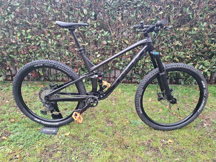 Te koop Trek Fuel EX 8 in nieuwstaat, Fietsen en Brommers, Fietsen | Mountainbikes en ATB, Zo goed als nieuw, Heren, Trek, 53 tot 57 cm