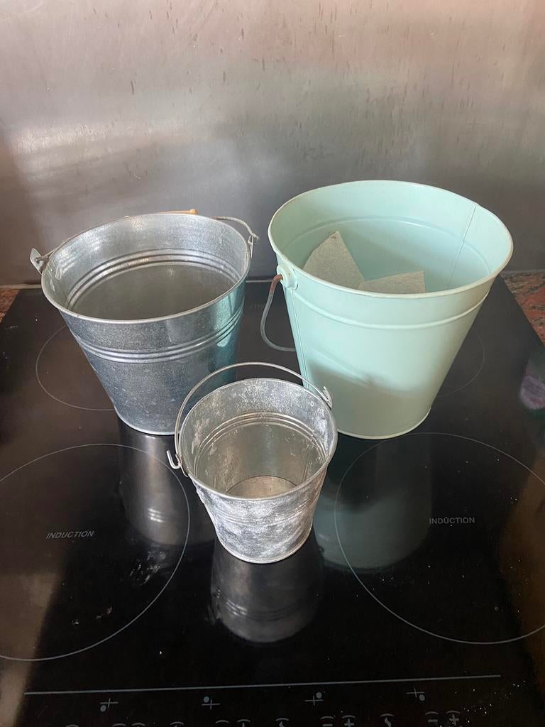3 handige en leuke zinken emmertjes, Ophalen of Verzenden, Zo goed als nieuw, Overige kleuren, Minder dan 50 cm
