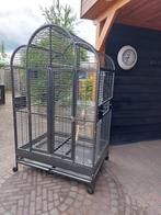 Papegaaienkooi., Dieren en Toebehoren, Vogels | Hokken en Kooien, Ophalen of Verzenden, Gebruikt, Metaal, Vogelkooi