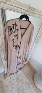 Elegante Abaya - Maat M, Maat 38/40 (M), Beige, Ophalen of Verzenden, Gedragen