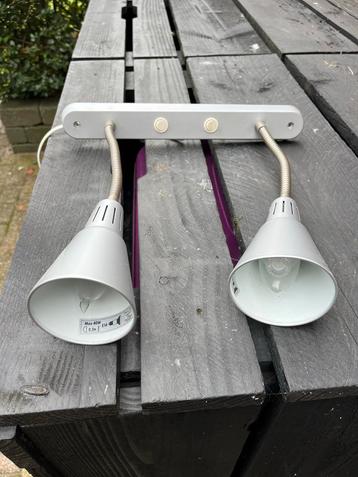Vintage Muurlamp met Twee Spots beschikbaar voor biedingen