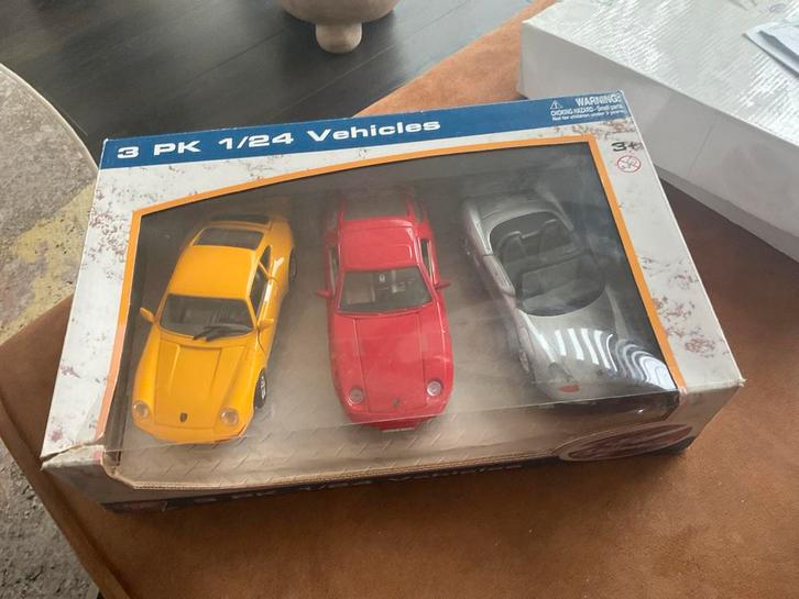 Motormax 3-pack 1/24 Voertuigen, Hobby en Vrije tijd, Modelauto's | 1:24, Gebruikt, Auto, Motormax, Ophalen