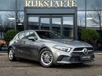 Mercedes A-klasse A200 Advantage|CAMERA|CRUISE|16''|CARPLAY, Auto's, Mercedes-Benz, Stof, Gebruikt, 4 cilinders, 163 pk