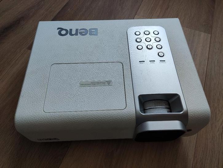 Benq W1000+ beamer met 100 inch scherm, Audio, Tv en Foto, Beamers, Gebruikt, DLP, Full HD (1080), Ophalen