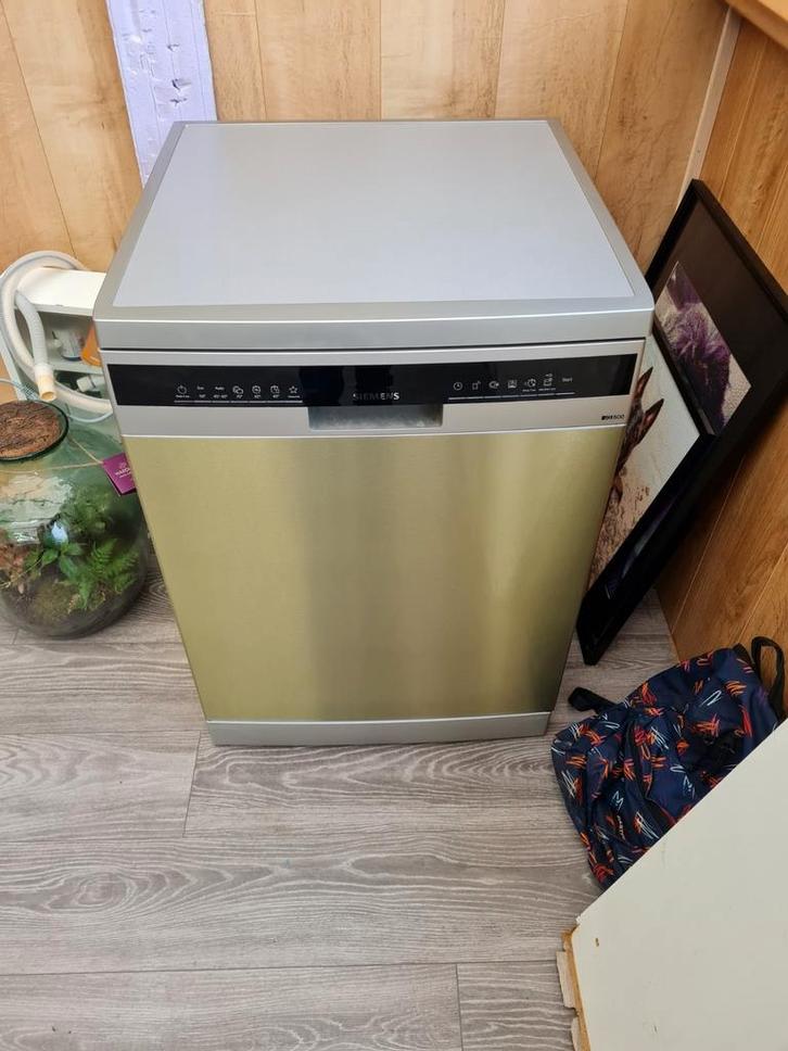 Siemens Zeoliet vaatwasser Zo goed als nieuw!, Witgoed en Apparatuur, Vaatwasmachines, Zo goed als nieuw, Vrijstaand, 85 tot 90 cm