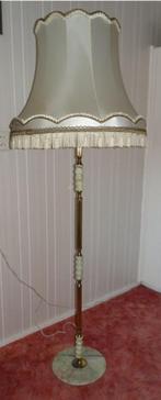 Lamp - vloerlamp Onyx Marmeren voet incl. kap met franje, Huis en Inrichting, Lampen | Vloerlampen, 150 tot 200 cm, Gebruikt, Ophalen