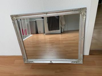 SPIEGEL BROCANTE ZILVER beschikbaar voor biedingen