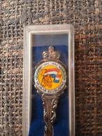 Bevrijdingslepeltje, Ophalen