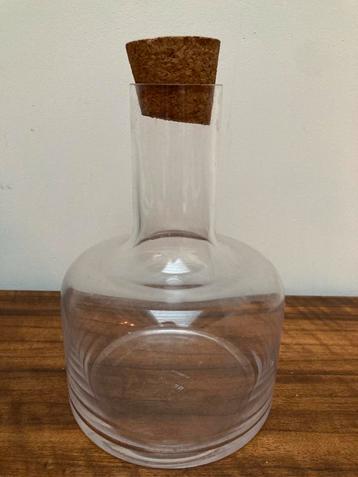 Serax waterkan beschikbaar voor biedingen