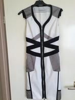 Jurk Karen Millen, Maat 38/40 (M), Zwart, Ophalen of Verzenden, Zo goed als nieuw