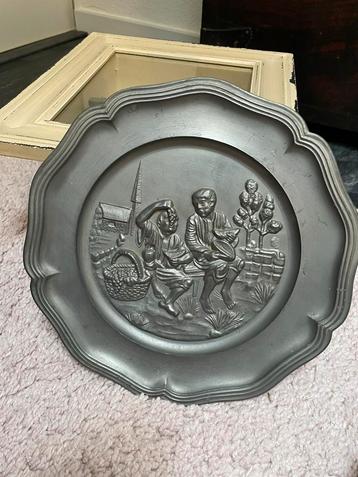 Antieke Tinnen Borden - Engel Merk beschikbaar voor biedingen