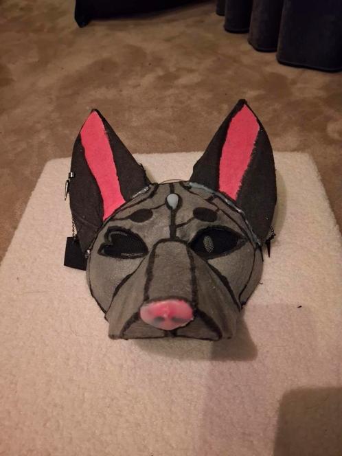 Therian mask (robot look) [ZSMW!!!!], Hobby en Vrije tijd, Kostuums, Theaterbenodigdheden en LARP, Zo goed als nieuw, Ophalen of Verzenden