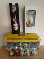 Kerstballen en 2 pieken, Diversen, Kerst, Ophalen, Gebruikt
