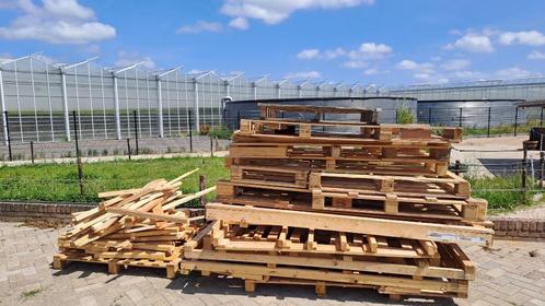 Pallet hout - kachelhout - aanmaakhout - haardhout., Tuin en Terras, Haardhout, Blokken, Overige houtsoorten, Minder dan 3 m³