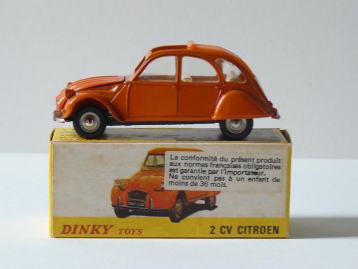 Dinky toys Spaanse 500 2 CV Citroen oranje Solide NM, Hobby en Vrije tijd, Modelauto's | 1:43, Zo goed als nieuw, Auto, Dinky Toys