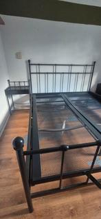 Bed incl. Auping bedbodems en nachtkastje, Ophalen, Zwart, Tweepersoons, Metaal