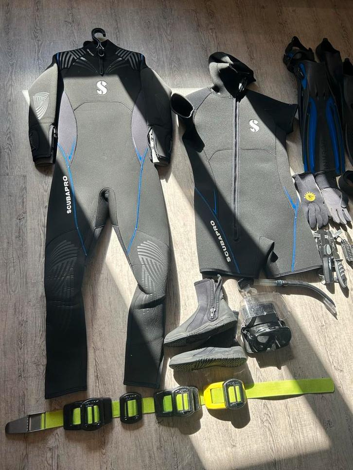 Duikuitrusting Zo Goed Als Nieuw, Watersport en Boten, Duiken, Zo goed als nieuw, Duikpak, Ophalen