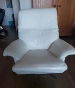 Zgan gebroken wit lederen relaxfauteuil met draaipoot, Ophalen of Verzenden, Zo goed als nieuw