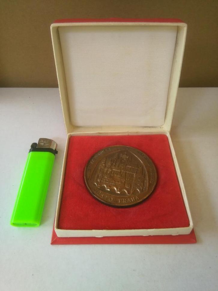 penning praag tsjechie, Postzegels en Munten, Penningen en Medailles, Overige materialen, Ophalen of Verzenden