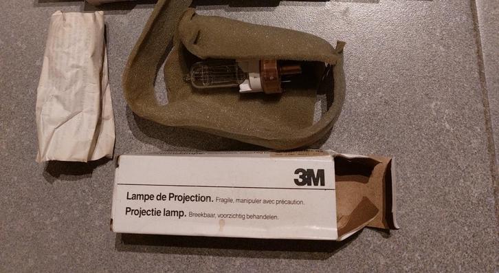 Gloeilampen       µ1a, Huis en Inrichting, Lampen | Losse lampen, Nieuw, Led-lamp, E27 (groot), Ophalen of Verzenden