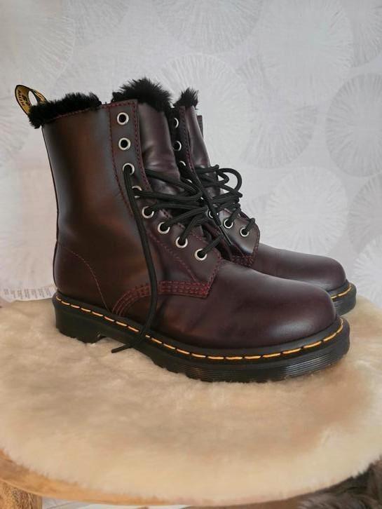 Dr. Martens 1460 Serena - kleur oxblood - maat 37, Kleding | Dames, Schoenen, Zo goed als nieuw, Lage of Enkellaarzen, Rood, Ophalen of Verzenden