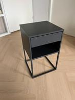 Nachtkastje IKEA Vikhammer, Ophalen, Nieuw, Minder dan 45 cm, 55 tot 70 cm