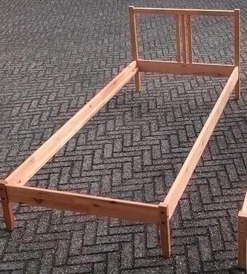 Ikea bed Fjellse - afbeelding 1