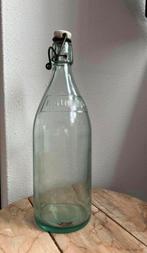 Franse fles met tekst en porseleine dop, Ophalen of Verzenden