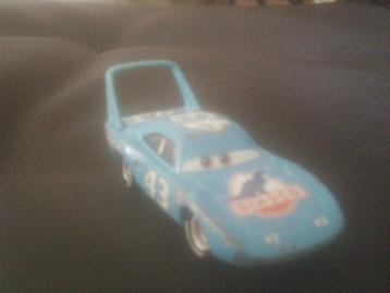Disney Cars Auto's      Racer The King (nummer 43) beschikbaar voor biedingen