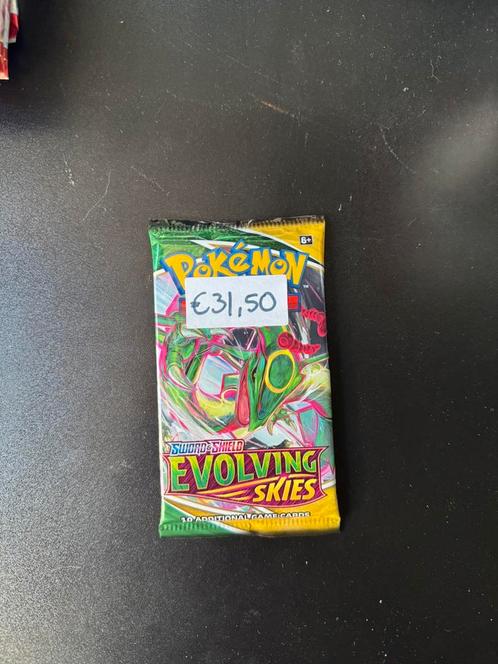 Evolving skies booster pack Pokemon, Hobby en Vrije tijd, Verzamelkaartspellen | Pokémon, Zo goed als nieuw, Losse kaart, Ophalen of Verzenden