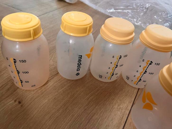 Medela Bewaar Flesjes Kolf - 12 stuks, Kinderen en Baby's, Babyvoeding en Toebehoren, Gebruikt, Borstkolf, Ophalen of Verzenden