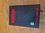 Berserk Deluxe Volume 1, Boeken, Strips | Comics, Eén comic, Ophalen of Verzenden, Zo goed als nieuw, Japan (Manga)