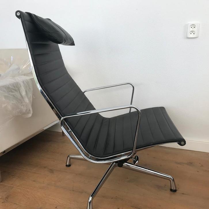 Vitra Eames dubbel leer fauteuil stoel EA 124 chroom vintage, Huis en Inrichting, Fauteuils, Gebruikt, Leer, 50 tot 75 cm, Ophalen