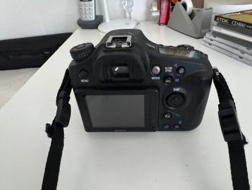 Sony Alpha A68 met 18 -35 Sam II lens beschikbaar voor biedingen