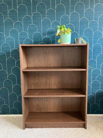 Halfhoge Ikea Billy boekenkast bruin essen in goede staat - afbeelding 1