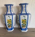 2 Chinese vazen 30 cm hoog, Ophalen