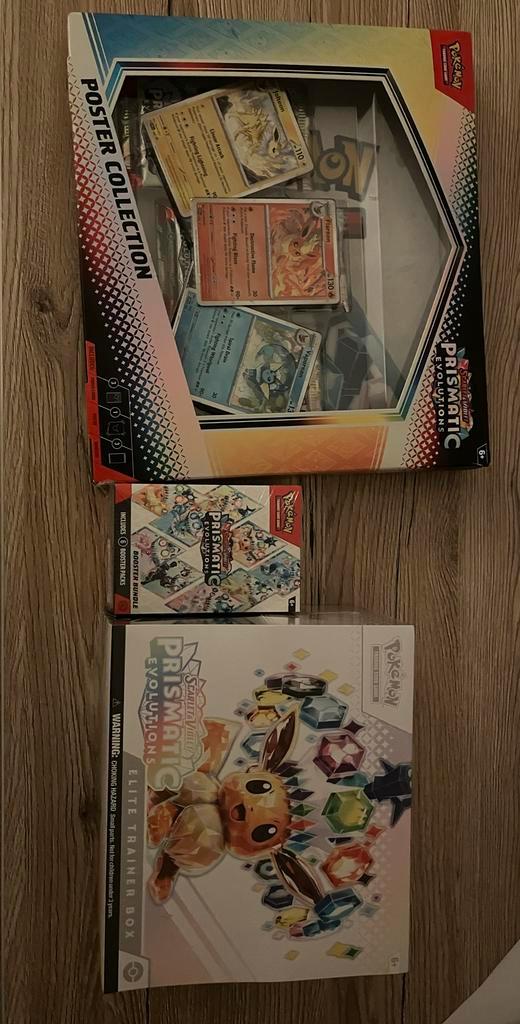 Prismatic Evolutions sealed om te Ruilen, Hobby en Vrije tijd, Verzamelkaartspellen | Pokémon, Nieuw, Meerdere kaarten, Ophalen