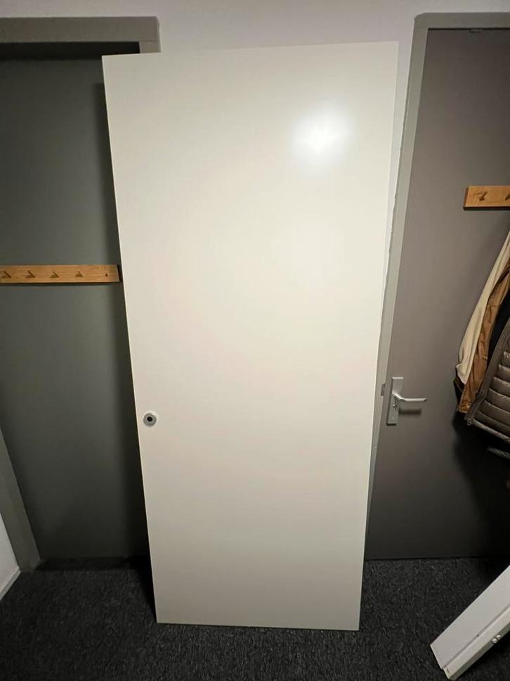 Svedex binnendeur opdek rechtsdraaiend incl stalen kozijn, Doe-het-zelf en Verbouw, Deuren en Horren, Zo goed als nieuw, Binnendeur