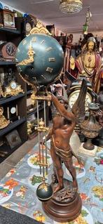 Mysterieuze, Antiek en Kunst, Ophalen