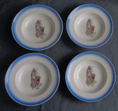 Alie Kruse-Kolk Lavendel 4x soepbord 23cm servies, Huis en Inrichting, Keuken | Servies, Zo goed als nieuw, Overige stijlen, Verzenden