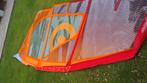 Neilpryde Wizard 5.7 met rdm 100% mast, Ophalen of Verzenden, Gebruikt, Minder dan 250 cm, Mast