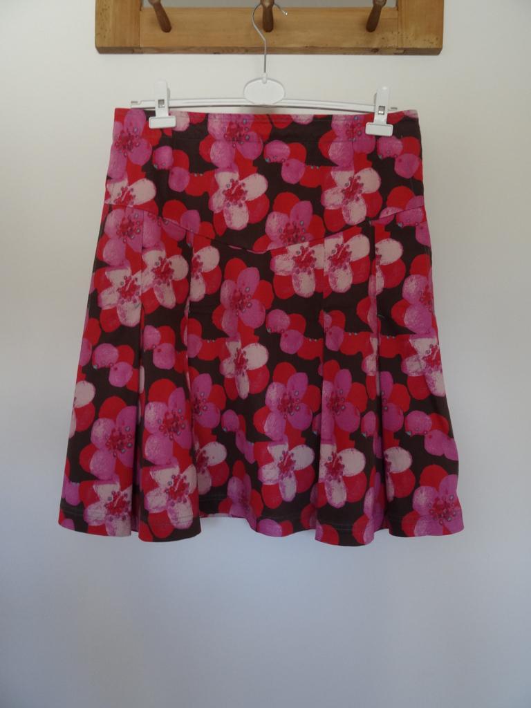 Oilily rok mt 44 - 97 % katoen en 3 % elastane, Kleding | Dames, Oilily, Maat 42/44 (L), Ophalen of Verzenden, Zo goed als nieuw