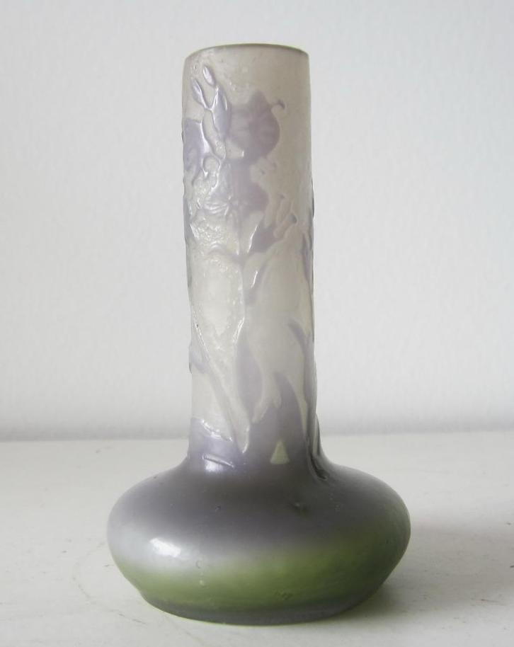 Antiek cameo glazen art nouveau vaasje Emile Gallé, Antiek en Kunst, Antiek | Glas en Kristal, Verzenden