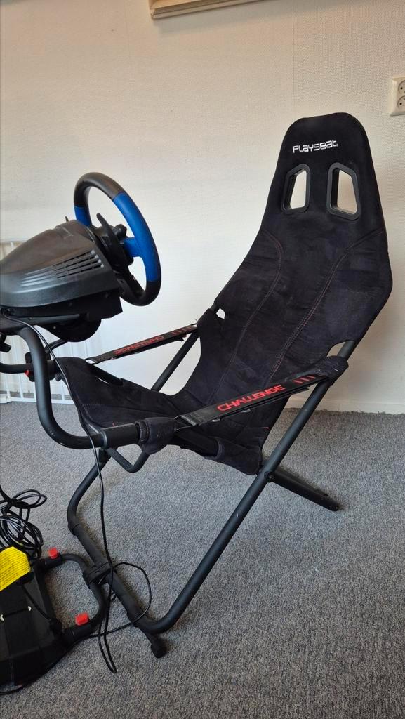 Playseat challenge F1 Stoel + PS stuur Trustmaster T150, Spelcomputers en Games, Spelcomputers | Overige Accessoires, Gebruikt