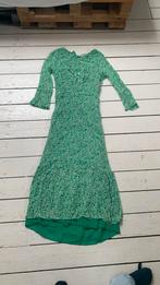 Groene jurk, Groen, Maat 38/40 (M), Ophalen of Verzenden, Onder de knie
