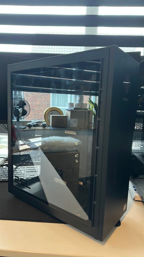 Computer behuizing HP omen 25L, Ophalen of Verzenden, Zo goed als nieuw